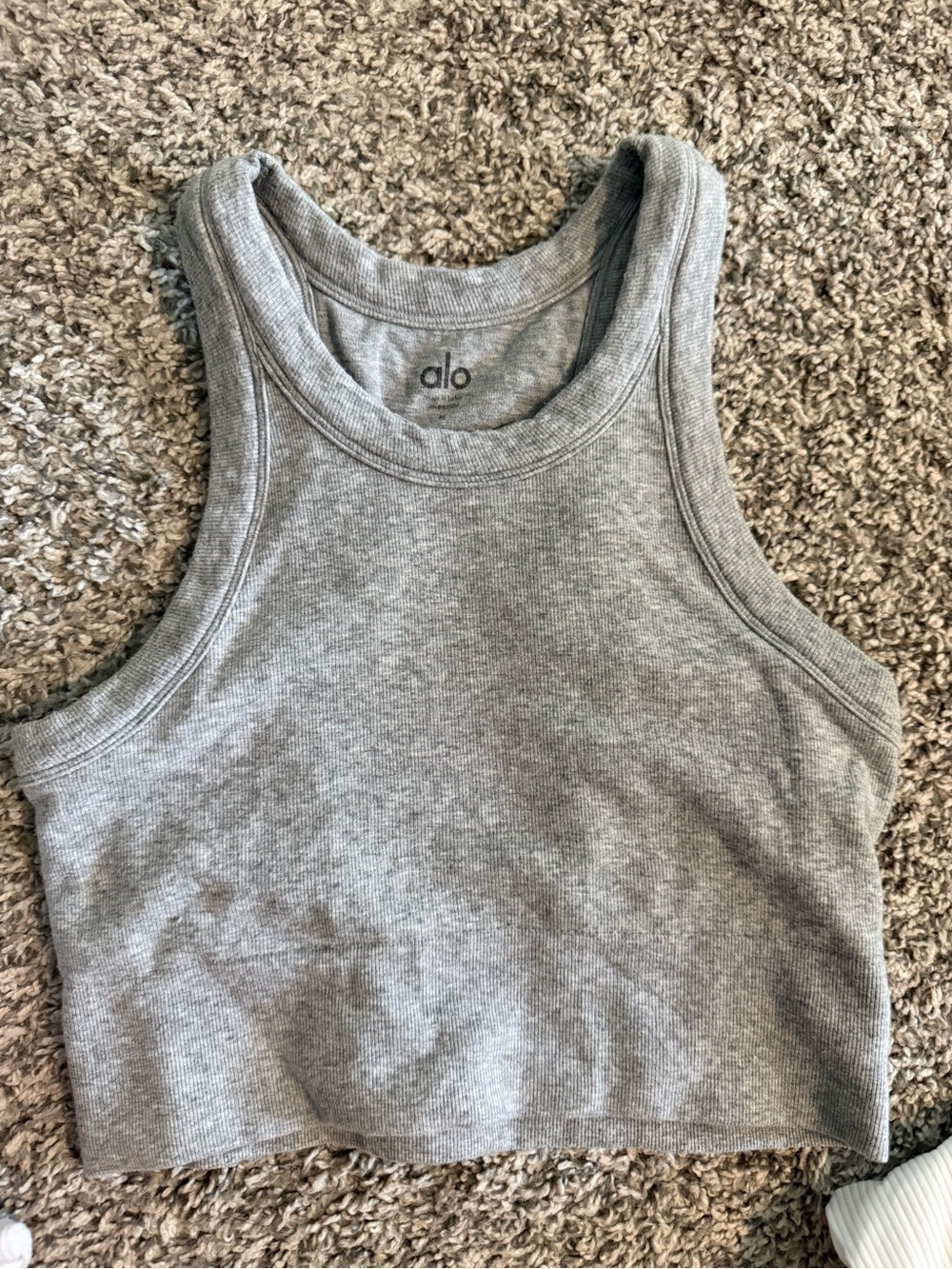 ALO Yoga Women's Gray Ribbed Cropped Tank Top